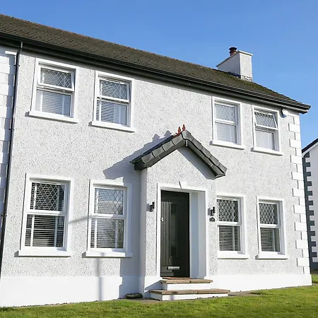 Newly Refurbished Home On The North Coast - Aonb Bushmills Buitenkant foto